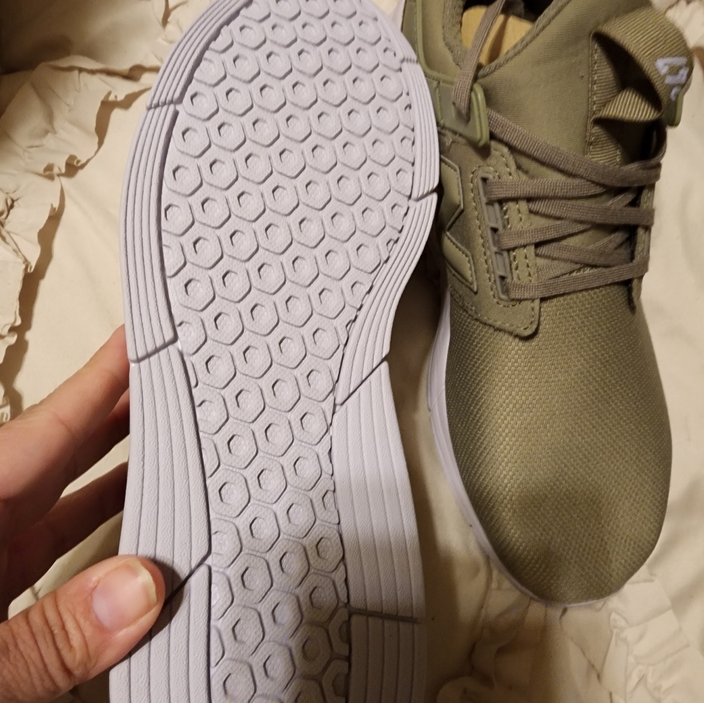 Olive new balance